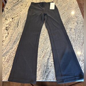 Lululemon ribbed softstreme flared pant
